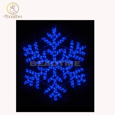 China 2d snowflake tree commercial good quality low price usage pattern led light holiday decoration for sale