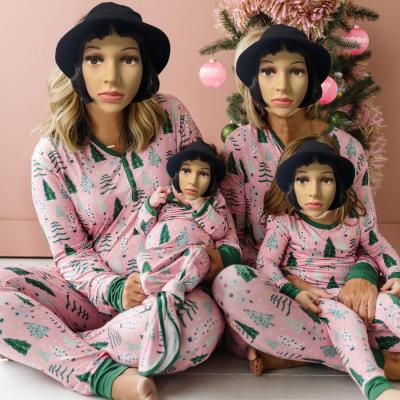 China 2022 QUICK DRY Family Christmas Pajamas Pj Sets Kid Christmas Onesie Woman Designer Sleepwear Women Cotton Family Loungewear for sale