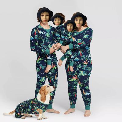 China 2022 QUICK DRY Family Christmas Pajamas Pj Sets Kid Christmas Onesie Woman Designer Sleepwear Women Cotton Family Loungewear for sale