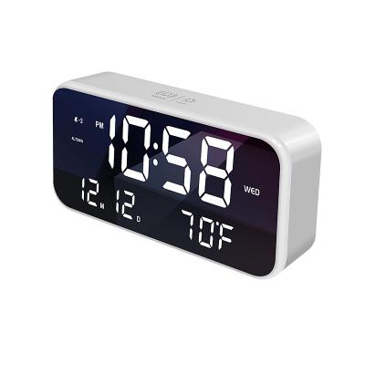 China Digital Clock LED22001 Silver Temperature Adjustable C/F Volume LED Display Alarm Clock CE ROHS for sale