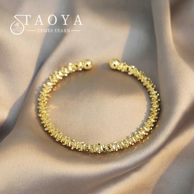 China 2022 New Classic Copper Alloy Gold Color Fashion Unusual Bracelets Trendy Simple Bracelets Jewelry Korean Accessories Girl For Woman for sale