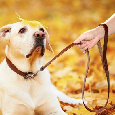 China Custom Luxury Leather Dog Collars Leads Leashes Products Manufacturers for sale