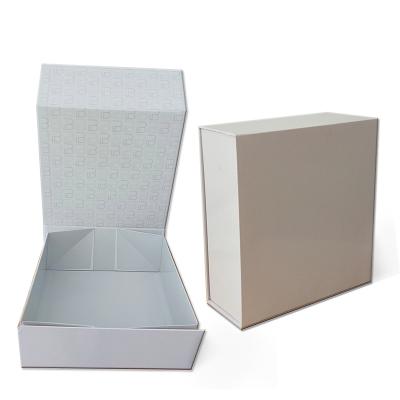 China Custom Corrugated Magnetic Folding Black Gift Box Handmade Professional Folding Folding Cardboard Box for sale