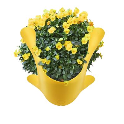 China Modern Environmentally Friendly PP Flower Pot Hanging Wall Creative Pot for sale