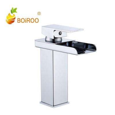 China Hot Selling Brass Type BOiROO Square Stainless Steel Sink Faucets Single Handle Waterfall Outlet Single Hole Bathroom Basin Faucet Metered OEM for sale