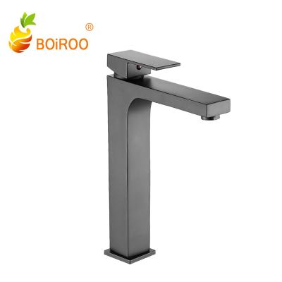 China BOiROO Faucets Hot and Cold Water Basin Faucets Black Square Single Hole Large Brass Handle Bathroom Luxury Metered Sink Faucet for sale