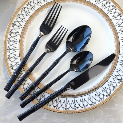 China Hotel Viable High Quality Cutlery 5pcs Set Black Flatware Set Fork and Spoon Knife Wedding Supplies for sale