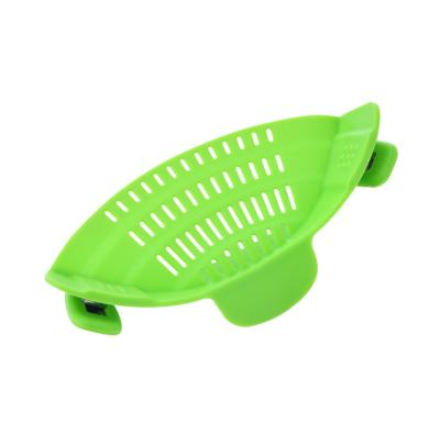 China Viable Half Moon Shape Food Filter Sieve Pot Sieve Draining Creative Household Noodle Filter for sale