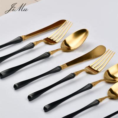 China Viable Custom Italian Style 18/10 Stainless Steel Gold Black Flatware Set Luxury Stainless Steel Cutlery Set for sale