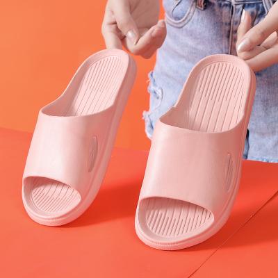 China Various Good Quality Fashion Trend Latest Design Ladies Men Summer Slippers High Quality Slippers for sale