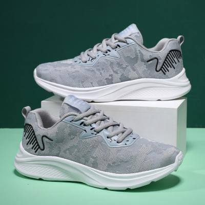 China Fashion Trend Various Good Quality Walking Women's Casual Shoes Sneakers Couple Shoes for sale