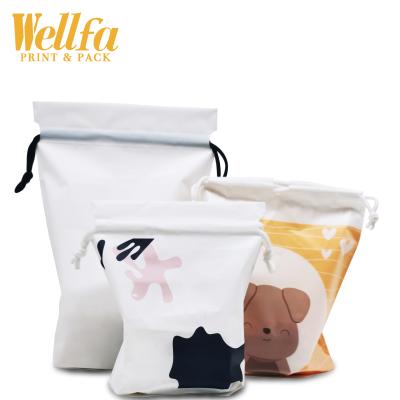 China New Type Moisture Proof Easy Packing Clothing Tote Bag With Drawstring for sale