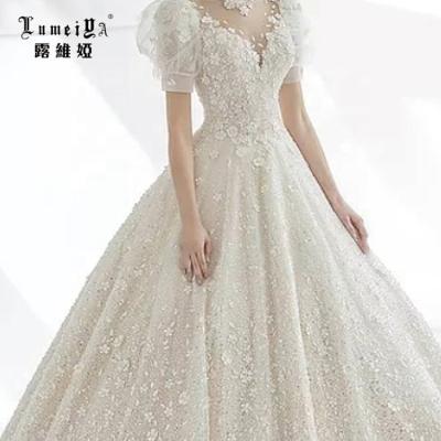 China LUWEIYA China Guangzhou Anti-static White Color Sleeve Satin Wedding Dress Bridal Gown For Lady for sale