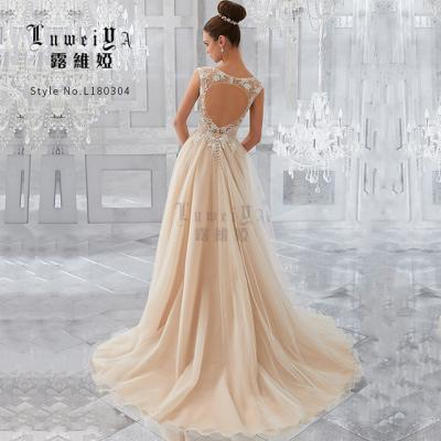 China LUWEIYA new product OEM champagne color applique anti-static brides dresses long lace wedding dresses from China for sale