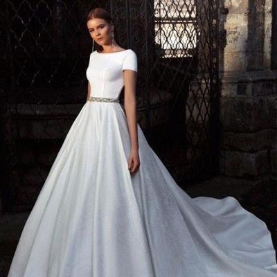 China Wholesale anti-static elegant bride style long tail satin wedding dress simple wedding dress for sale