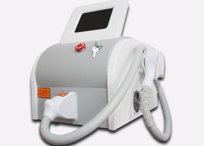 China TEC + Sapphire 808 Diode Laser Depilation Machine , Luminous Laser Hair Removal Machine for sale