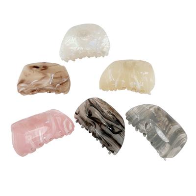 China Irregular Hair Clip Design New Fashion Water Ripple Hair Claw Cuts Accessories Hair Clips Woman Girls for sale