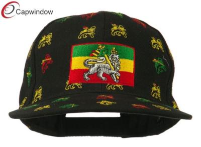 China Acrylic Velcrorized Strap Closure Snapback Baseball Cap , Black Rasta Lion Print Flat Bill Cap for sale