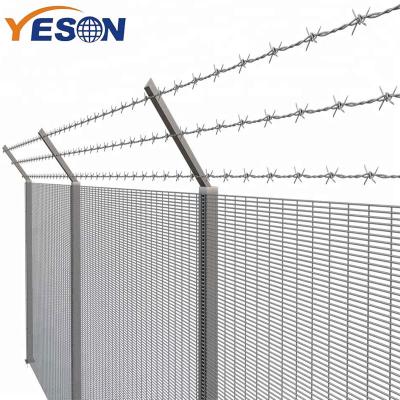 China Easily Assembled High Quality Barbed Wire Mesh 358fence / Airport Security Anti Climb Fence / 358 for sale