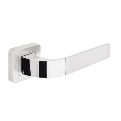 China Europe Modern Design Interior Door Handles Aluminum Door Lever Handles On Square Rosette for sale