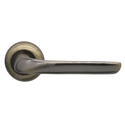 China Simple design traditional aluminum door handle for interior door for sale