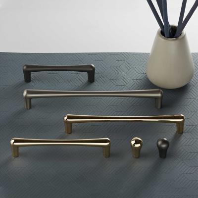 China Modern European Luxury Zinc Home Bedroom Wardrobe Dresser Drawer Zamak Decorative Furniture Handles for sale