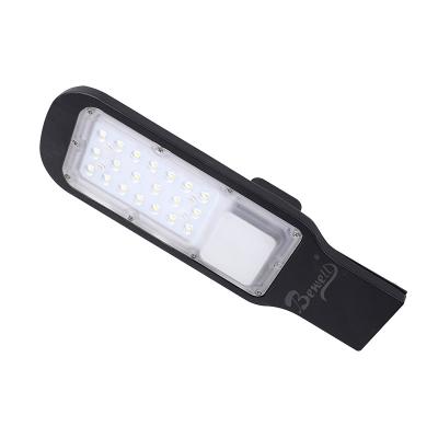 China ROAD High Brightness Smd Waterproof Ip65 60W 120W 180W 240W 300W Led Street Light for sale