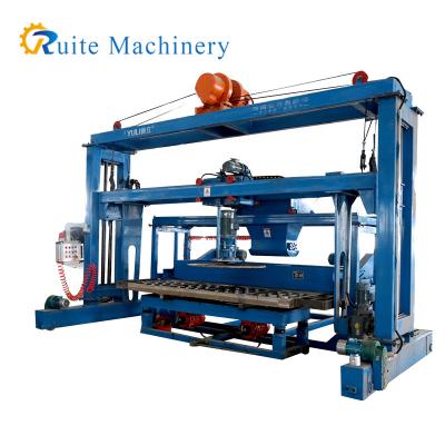 China Concrete Machinery Repair Shops Slats Floor Equipment For Livestock Farm for sale