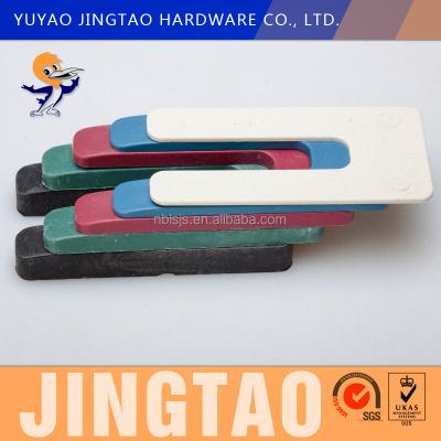 China PLASTIC horseshoe plastic packers for sale