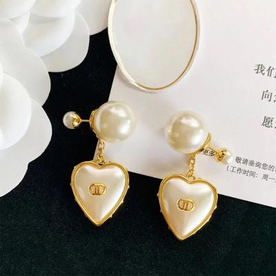 China 2022 red CLASSIC CD heart earrings fashion new arrivals high quality heart shape love earrings for sale