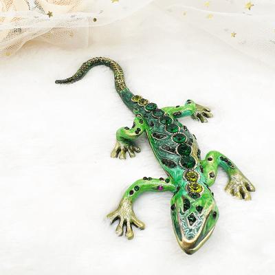 China Global Individuality Rhinestone Green Lizard Hinged Metal Crafts Collectibles For Home Decor for sale