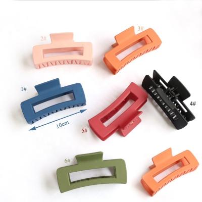 China 10cm Big Large Acrylic Colored Plastic Matte Acrylic Hair Clip Hair Claw for sale