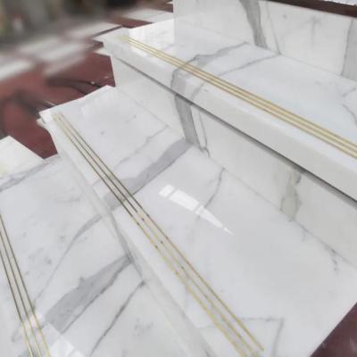 China Mamara Modern White Marble Wood Vein Marble Slabs Treads Indoor Stone Step Tiles Spiral Calacatta White Marble Stairs for sale