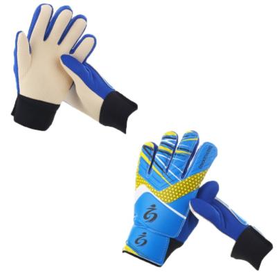 China finger & Thumb Protection Children's Football Goalkeeper Training Gloves Thick Latex Anti-Slip Goalkeeper Gloves for sale