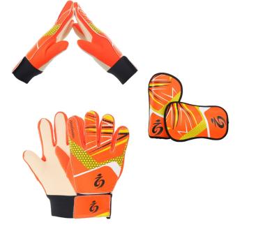 China finger & Breathable Non-Slip Youth Football Training Set Goalkeeper Gloves Shin Guards Thumb Protection Children for sale