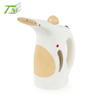 China Hot Handheld Clothes Steamer Travel Electric Iron Clothes Steamer Hotel Hand Held Mini Garment Steamer for sale