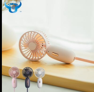 China Personal Mini Usb Pocket Portable Electric Mini Table Desktop Mini Mute Personal Plastic Cooling Battery Powered Rechargeable Fan for sale