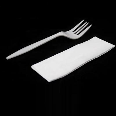 China Plastic Medium Weight Disposable Cutlery Make Fork Kit Restaurant Set pp for sale