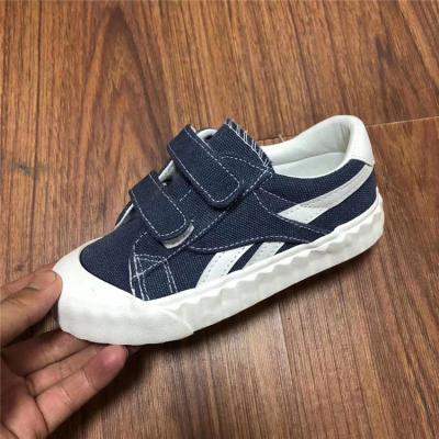 China Latest Design Breathable Sneakers For Kids Shoes Canvas Shoes For Boys And Girls for sale