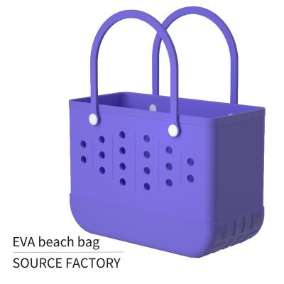 China Hollowed out New fashion EVA handbag hollow shoulder waterproof beach basket pet bucket beach bag EVA jelly beach tennis bag for sale