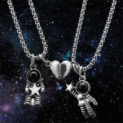 China Lovers Gift Sweater Chain Astronaut Environmental Friendly Magnetic Necklace For Couple for sale