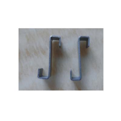 China Apartment ; Leaf ; Greenhouse Z Lap Window Glazing Plate Clips for sale