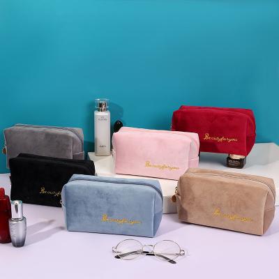 China Fashion Square Large Capacity Embroidery Zero Purse Lipstick Cosmetics Zipper Storage Bags for sale