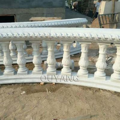 China QUYANG Modern Outdoor Hand - Carved Natural Marble Stair Balustrade Balustrade Balcony Fencing Decorative Small Columns For House for sale