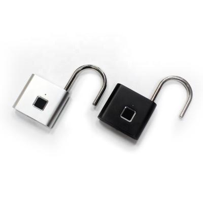 China GL01 Home Security Waterproof Small Fingerprint Smart Padlock With Rechargeable Battery for sale