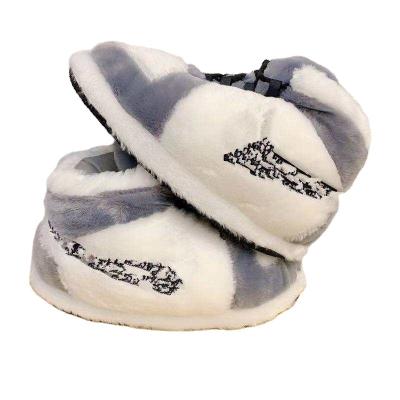 China Fashion Trend Hot Sale Plush Sneaker Indoor Custom Slipper Shoes Men Winter Yezzy Plush Warm Slippers for sale