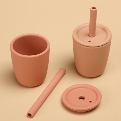 China BPA Free Baby Silicone Eco Friendly Custom Cup Learning Cup with Drinking Straw and Lids for sale