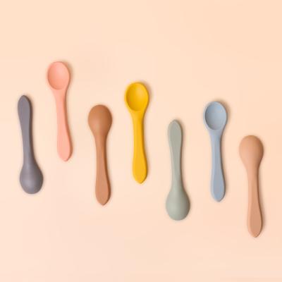 China BPA BPA Free Small Mold Kids Baby Training Silicone Spoon for sale