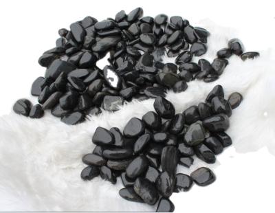 China Modern Black Pebble Super Polish Stone For Garden Decoration for sale