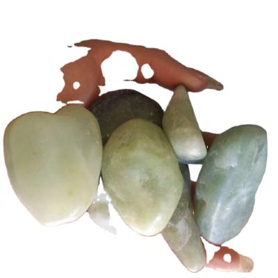 China Modern High Polished Green Jade Tumbled Pebbles for Decoration for sale